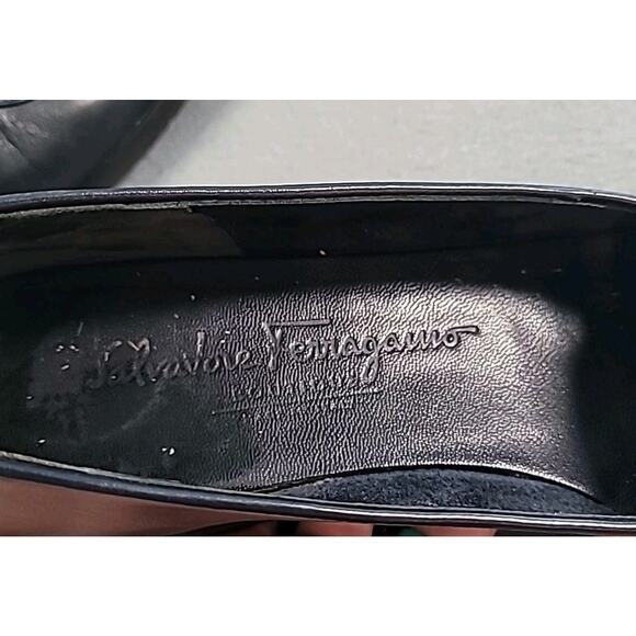 VTG Ferragamo Navy Leather Tassel Loafers 👞 Women’s 8 2A Classic Preppy Chic - Picture 7 of 9